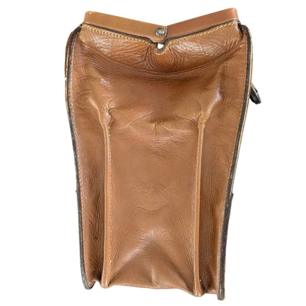 Vintage 1950s/1960s Leather Expandable hinged mouth Briefcase w locking latch
